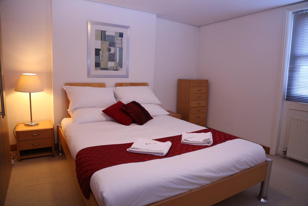 Paddington Southwick Street Apartments London Room photo