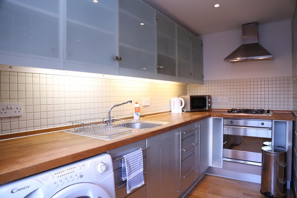 Paddington Southwick Street Apartments London Room photo