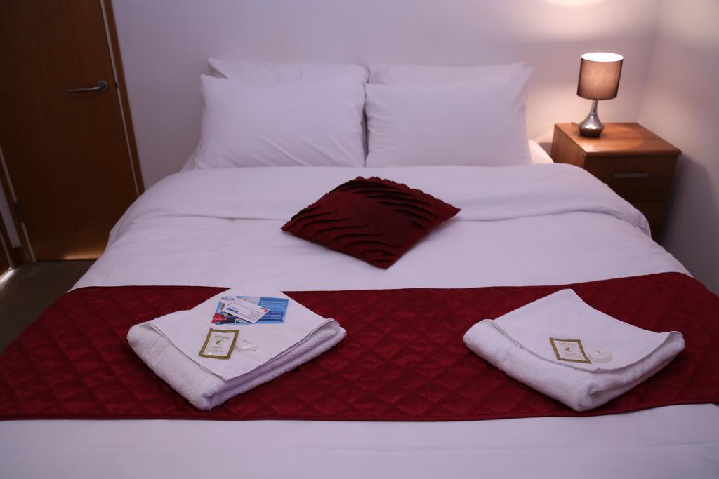 Paddington Southwick Street Apartments London Room photo